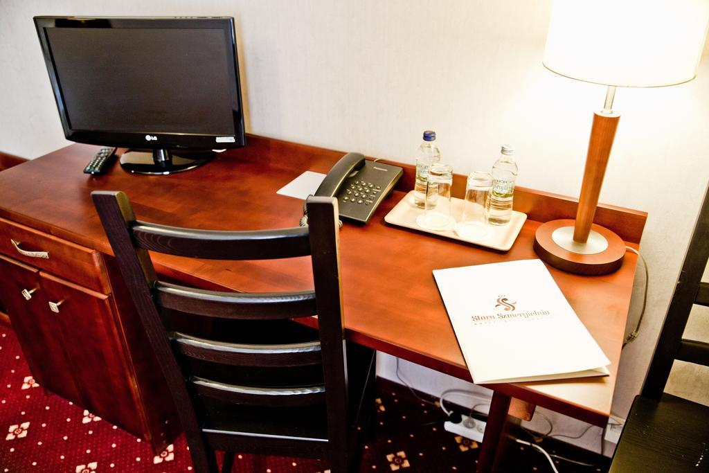 Hotel Stara Szmergielnia Bielsko-Biała Phòng bức ảnh