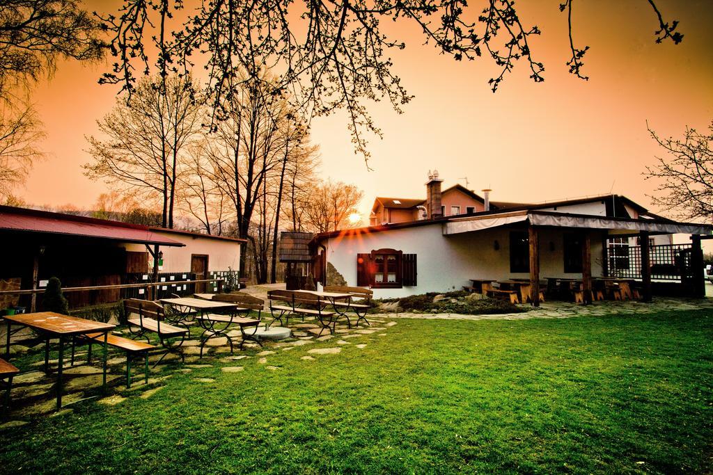 Hotel Stara Szmergielnia Bielsko-Biała Ngoại thất bức ảnh