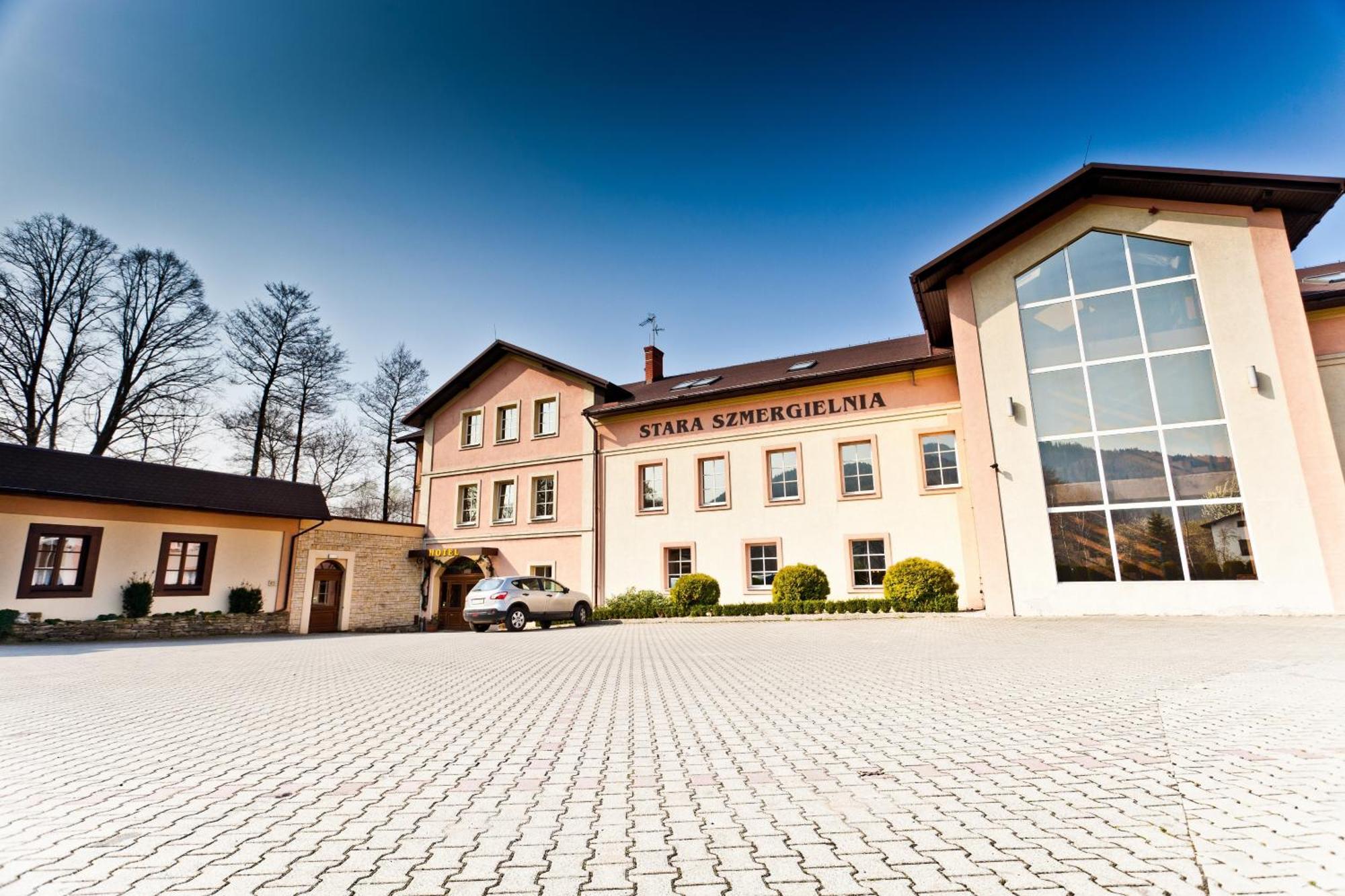 Hotel Stara Szmergielnia Bielsko-Biała Ngoại thất bức ảnh